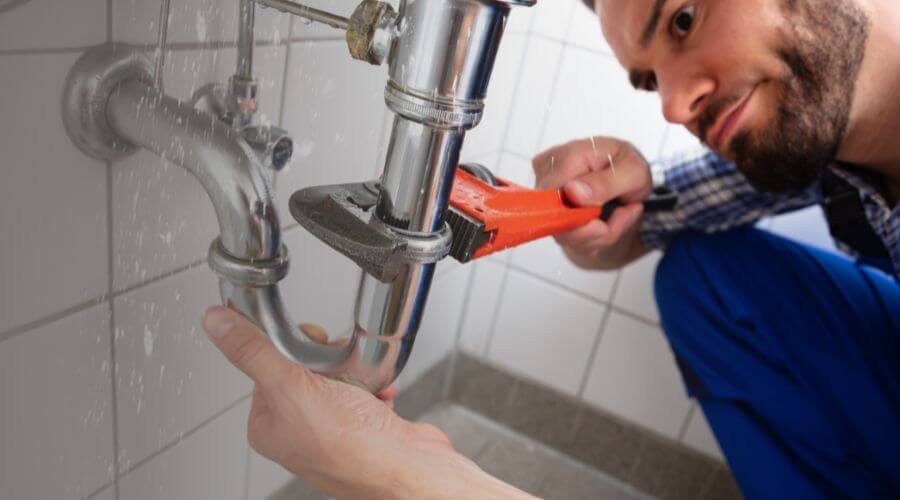 Professional same day plumber services in New Hampton, IA
